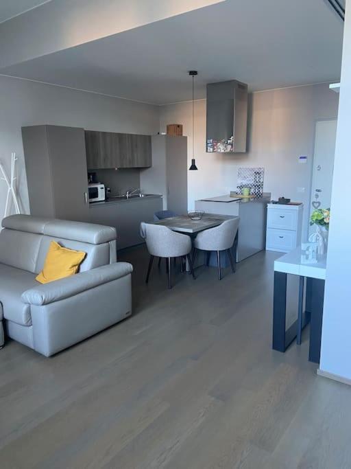 Apartmán Bilocale - Smart Working Milán Exteriér fotografie